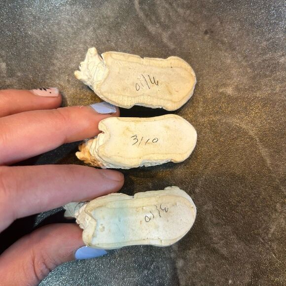 Chalkware White / Off-White 3 Miniature Sheep - Picture 3 of 8